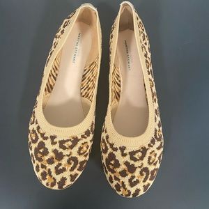 Leopard flats size 7 wide